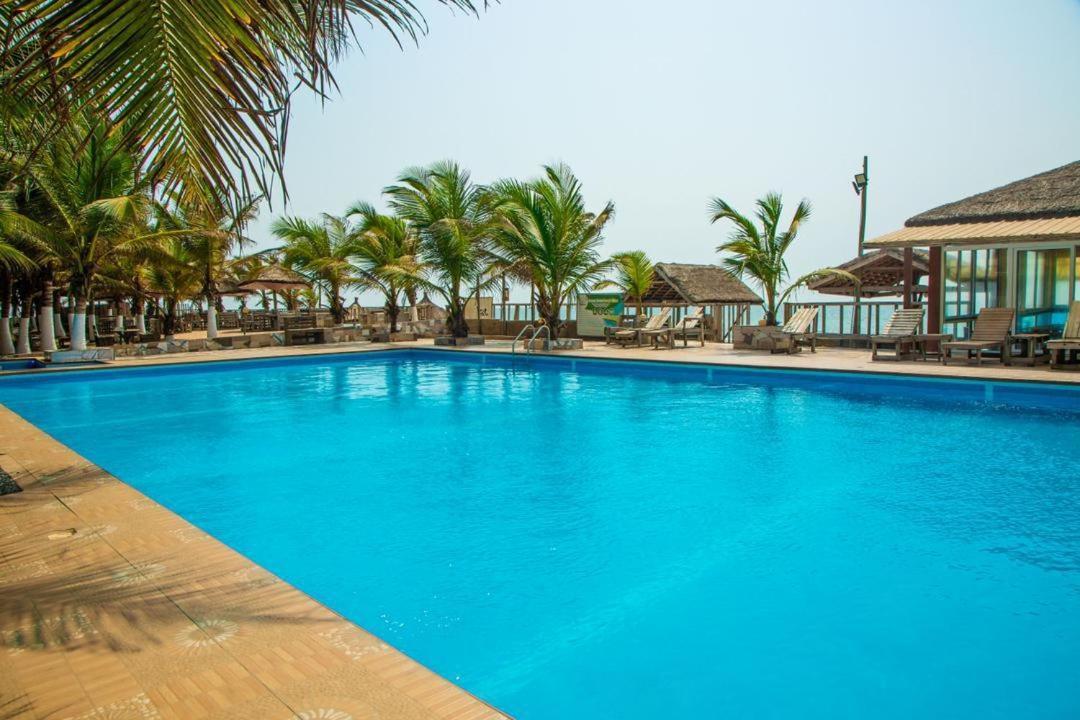 Ocean Green Beach Resort Prampram Luaran gambar